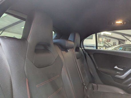 Mercedes-Benz A Class 1.3 A 200 AMG Line Exeutive Auto 5dr 62