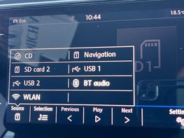 Volkswagen T-Roc 1.5 T-Roc SEL TSi Evo 5dr 41