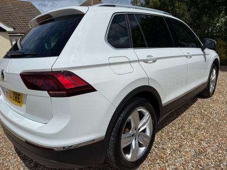 Volkswagen Tiguan 2.0 TDI SEL DSG Euro 6 (s/s) 5dr 10