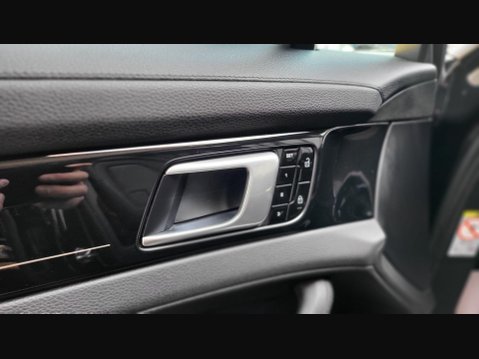 Porsche Panamera 4 10 YEARS EDITION PDK 24