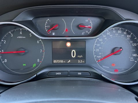 Vauxhall Grandland X 1.2 Turbo SRi Nav 21