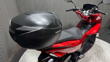 Honda PCX WW PCX 125 2016 ONLY 13K 1 OWNER LONG MOT WARRANTY 125CC 9