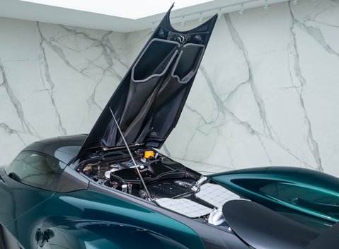 Aston Martin Valkyrie 54