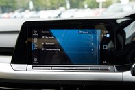 Volkswagen Golf LIFE ETSI DSG 27