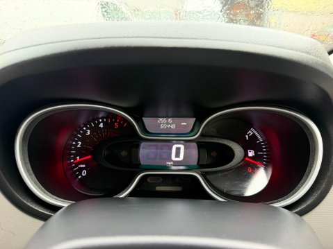 Renault Trafic 1.6 dCi ENERGY 27 Sport Nav Panel Van 5dr Diesel Manual SWB Standard Roof E 31