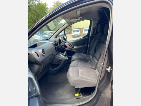 Citroen Berlingo 1.6 HDi 625 LX L1 5dr 32