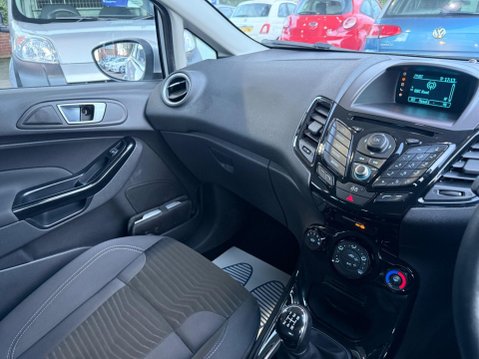 Ford Fiesta 1.25 Zetec Euro 5 5dr 16