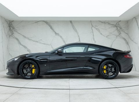 Aston Martin Vanquish S 2