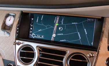 Rolls-Royce Wraith Series II 11