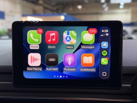 Audi A4 2.0 TDI ultra S line Saloon 4dr Diesel S Tronic Euro 6 (s/s) (190 ps) 31