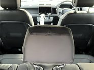 Land Rover Defender V8 53