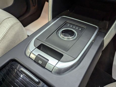 Land Rover Discovery Sport 2.0 Discovery Sport Luxury HSE TD4 Auto 4WD 5dr 85