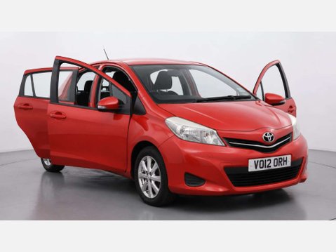Toyota Yaris 1.33 Dual VVT-i TR Hatchback 5dr Petrol Manual Euro 5 (101 ps) 19