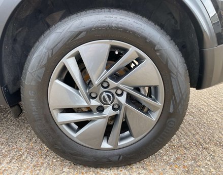 Nissan Qashqai 1.3 Qashqai Acenta Premium DiG-T MHEV 5dr 15