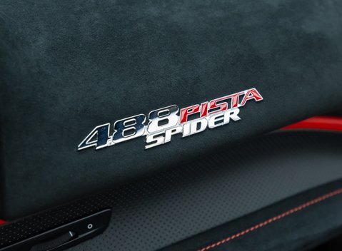 Ferrari 488 Pista Spider 24