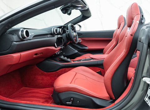 Ferrari Portofino M 18