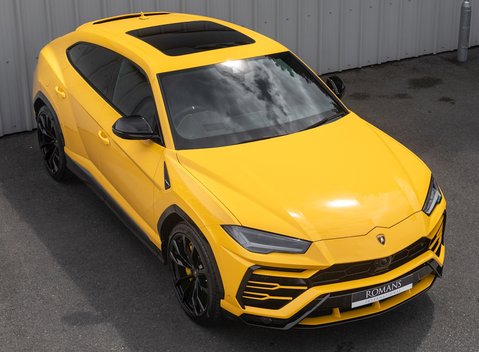 Lamborghini Urus 8