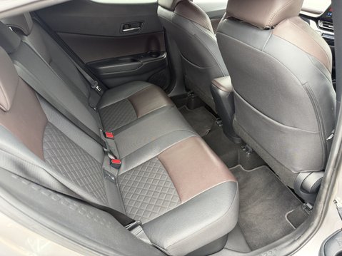 Toyota C-HR 1.8 Hybrid Excel 5dr CVT [Leather] 34