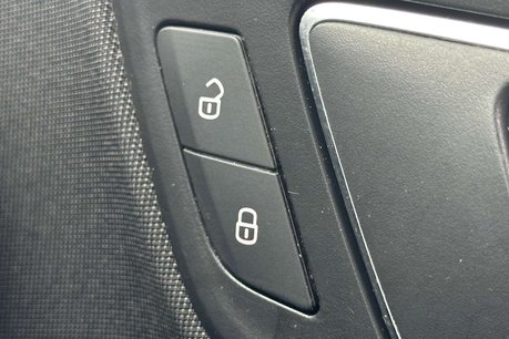 SEAT Leon 2.0 TDI FR Hatchback 5dr Diesel Manual Euro 6 (s/s) (150 ps) 31