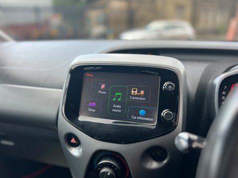 Toyota Aygo VVT-I X-PLAY 37