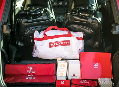 Abarth 695 Tributo Ferrari 32