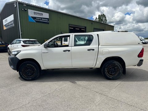 Toyota Hilux ACTIVE 4WD D-4D DCB 10