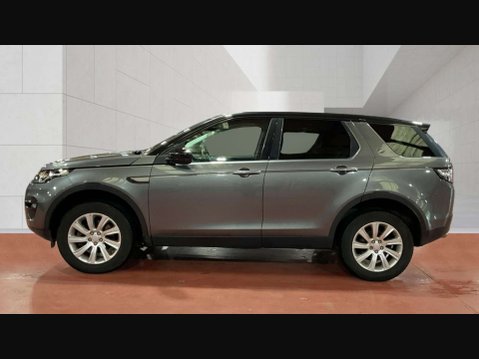 Land Rover Discovery Sport 2.0 Discovery Sport SE Tech TD4 Auto 4WD 5dr 6