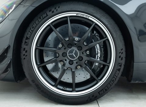 Mercedes-Benz AMG GT R PRO 25