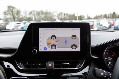 Toyota C-HR DESIGN 25