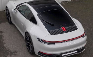 Porsche 911 Carrera S (992) 9