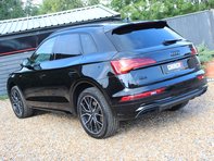 Audi Q5 2.0 Q5 Black Edition 40TDI MHEV Quattro SA 4WD 5dr 23