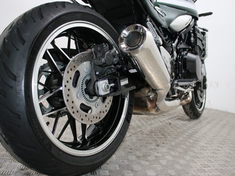 Kawasaki Z900RS ZR 900 KNSBB 23