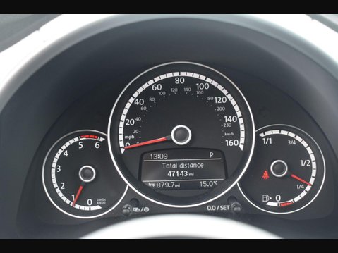 Volkswagen Beetle 2.0 TDI BlueMotion Tech Sport Cabriolet 2dr Diesel DSG Euro 6 (s/s) (150 ps 18