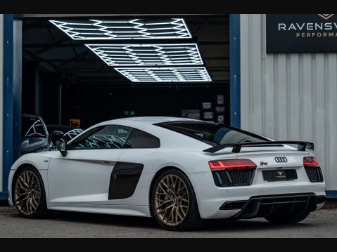 Audi R8 5.2 R8+ Quattro V10 Semi-Auto 4WD 2dr 2