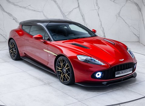Aston Martin Vanquish Zagato Shooting Brake 8