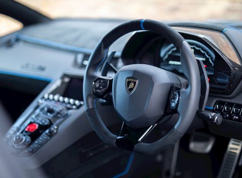 Lamborghini Aventador SVJ LP 770-4 13