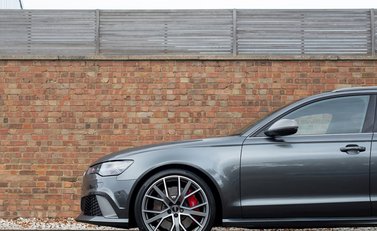Audi RS6 Avant Performance 28