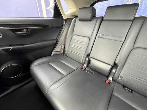 Lexus NX 2.5 300h Premier SUV 5dr Petrol Hybrid E-CVT 4WD Euro 6 (s/s) (197 ps) 26