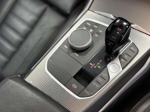 BMW 3 Series 2.0 330e 12kWh M Sport Saloon 4dr Petrol Plug-in Hybrid Auto Euro 6 (s/s) ( 41