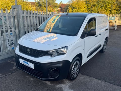 Peugeot Partner 1.5 BlueHDi 950 Professional Premium + Long Panel Van 6dr Diesel Manual LWB 31
