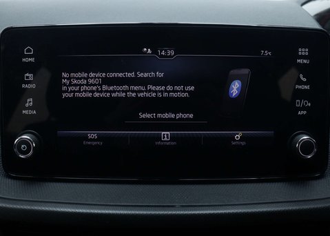 Skoda Fabia 1.0 Fabia SE Comfort TSi Semi-Auto 5dr 23