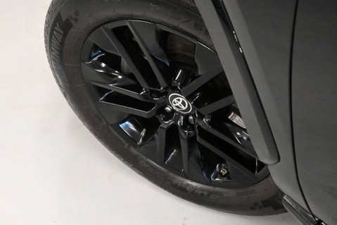 Toyota Rav4 2.5 RAV4 Black Edition HEV CVT 4WD 5dr 56