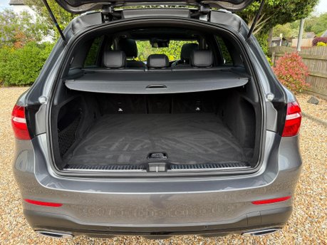 Mercedes-Benz GLC 2.1 GLC220d AMG Line (Premium) G-Tronic 4MATIC Euro 6 (s/s) 5dr 29