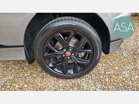 Jaguar I-Pace 400 90kWh HSE Black SUV 5dr Electric Auto 4WD (400 ps) 25