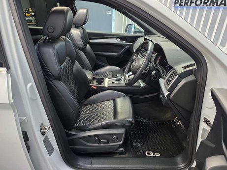 Audi SQ5 3.0 TFSI V6 SUV 5dr Petrol Tiptronic quattro Euro 6 (s/s) (354 ps) 17