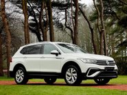 Volkswagen Tiguan Allspace LIFE TSI DSG 24