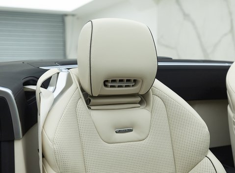 Mercedes-Benz SL Class SL63 14