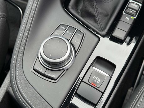 BMW X1 1.5 X1 sDrive 18I XLine Auto 5dr 33
