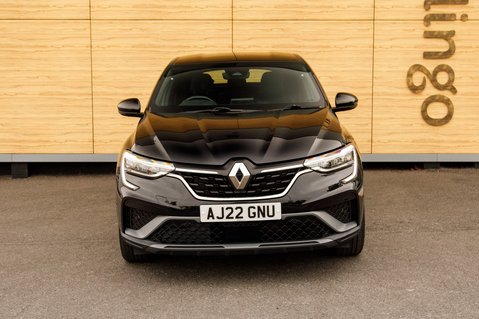 Renault Arkana RS LINE E-TECH 5
