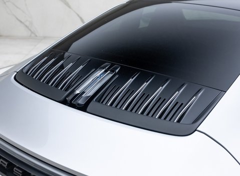 Porsche 911 Carrera GTS (992.2) 49